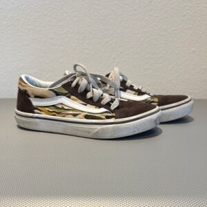 Vans Kids Sneakers in Brown and Camo